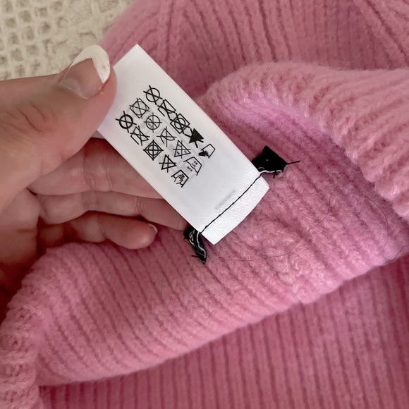 Pink Ribbed Knit Beanie main image 3